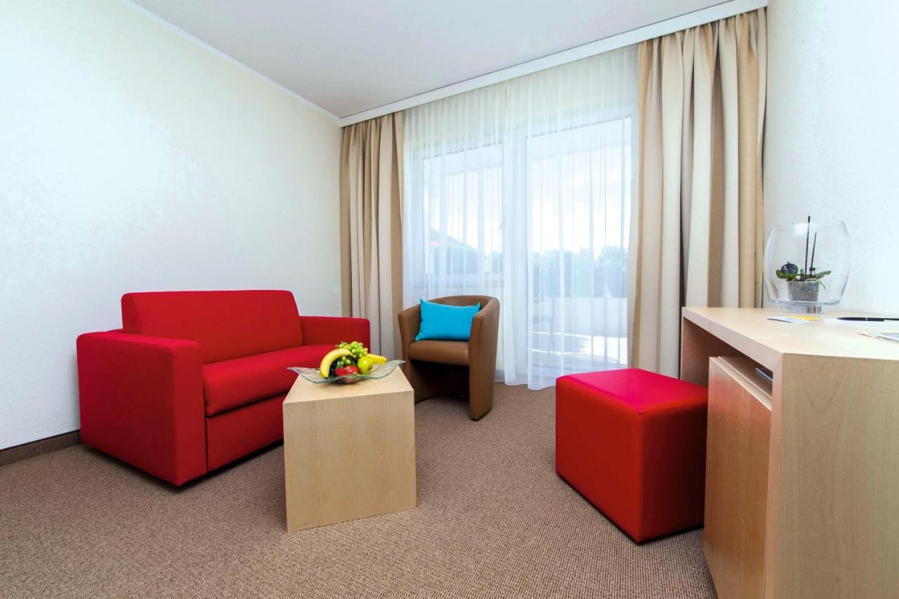 Momentum Hotel Anif Eksteriør billede
