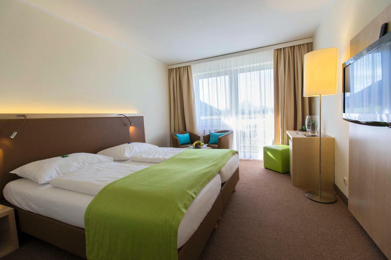 Momentum Hotel Anif Eksteriør billede